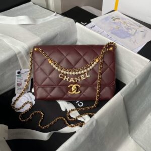 Chanel AS5011 Flap bag Shiny Lambskin Imitation Pearls & Gold-Tone Metal Wine Red