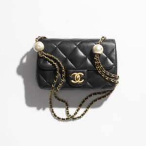 CHANEL SMALL FLAP BAG