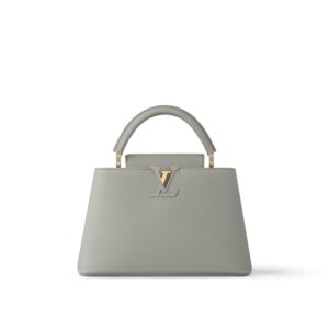 Louis Vuitton Capucines MM M24654